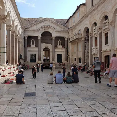 Argenta Luxury Gæstehus 4*